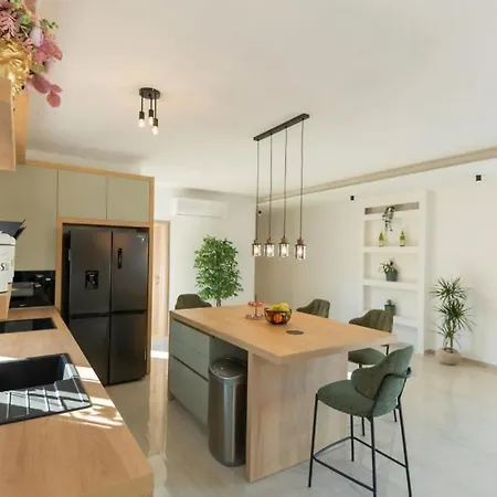 Forest Idyll By Guide