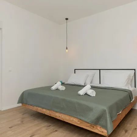 Forest Idyll By Guide